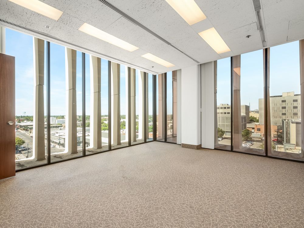 Office Space Available in Excellent Condition & Move-In Ready : 1221 Van Ness Ave, Fresno, CA 93721
